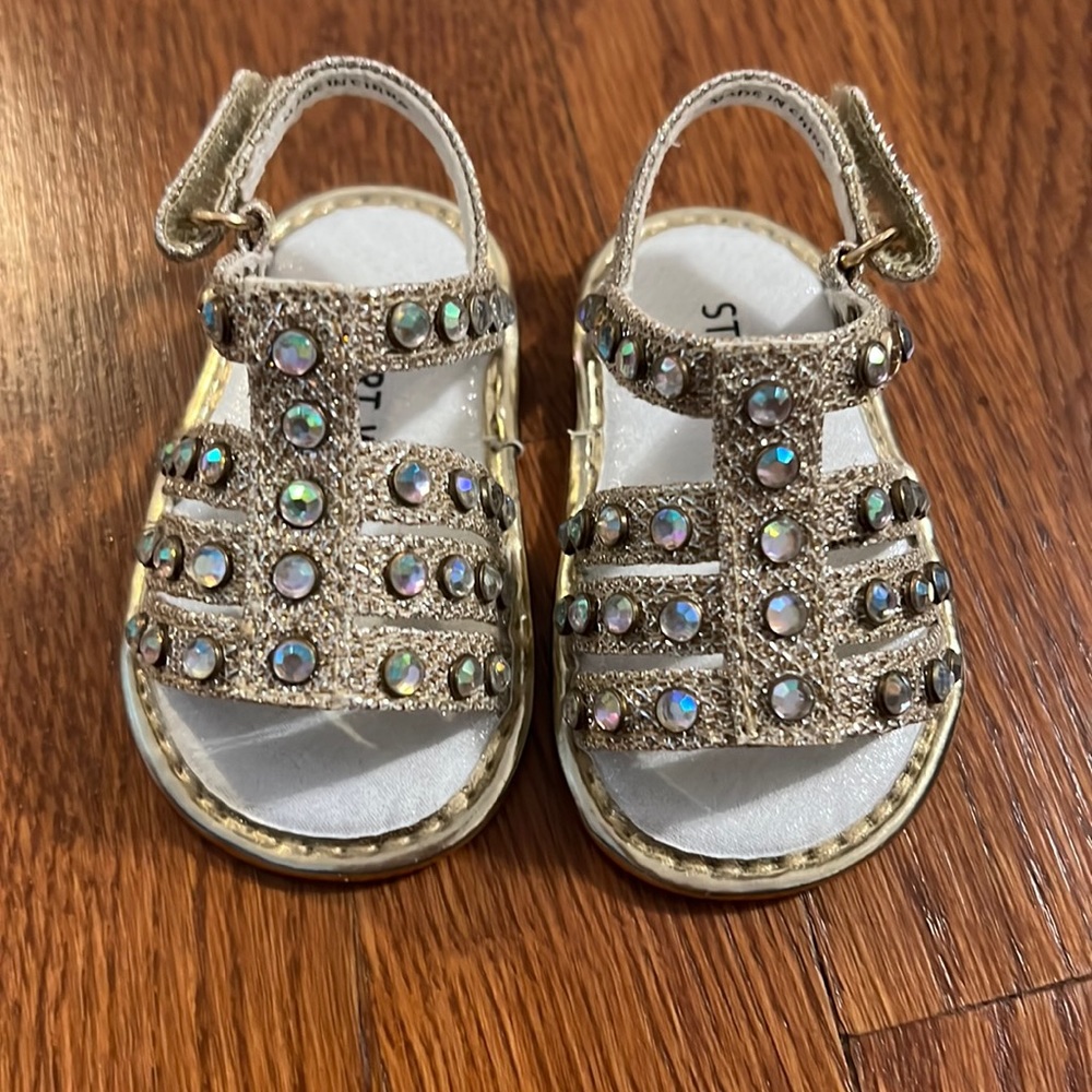 Baby sandals